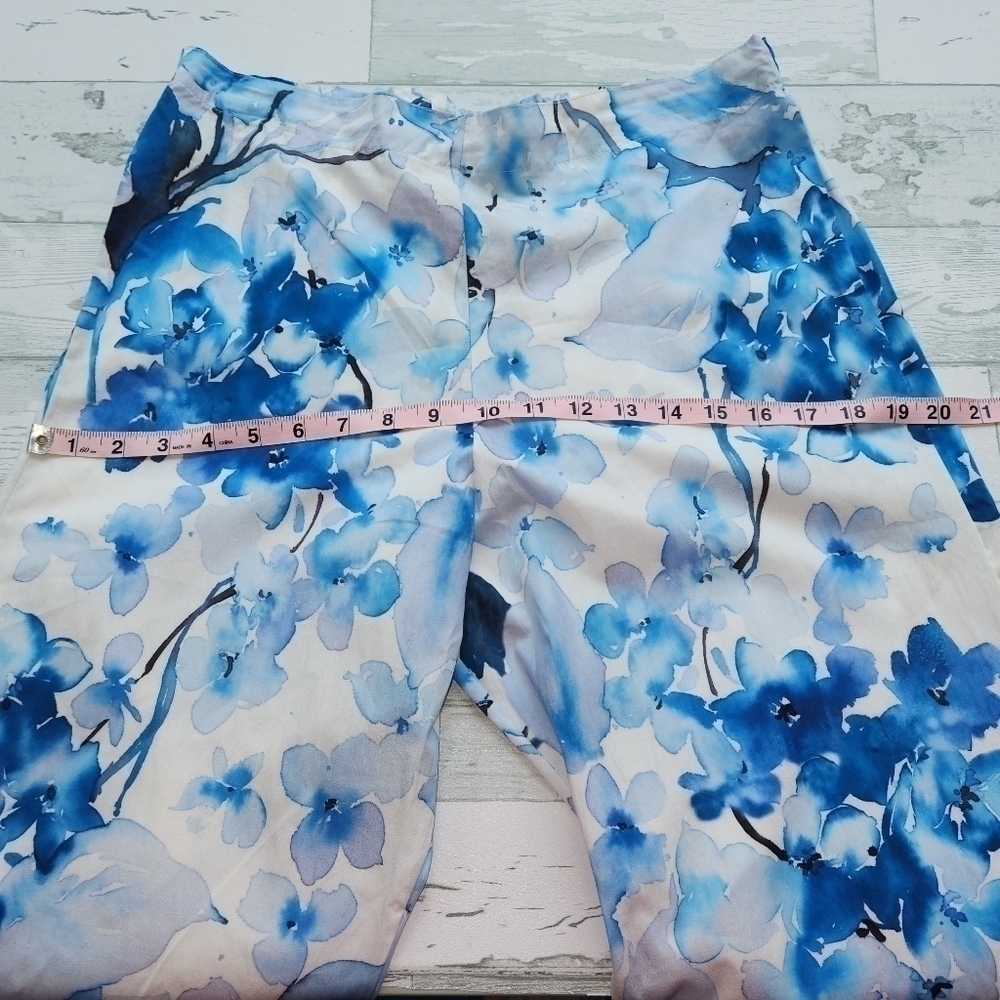 Bryn Walker Women’s Fioro Cotton Print Blue Capri pants Size Small MSRP $158 NWT - Picture 10 of 12